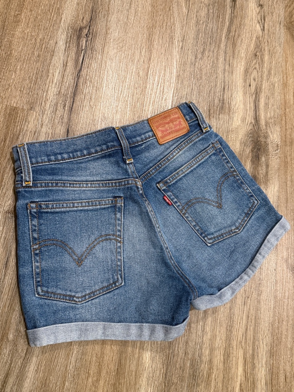 Trendy Levi's Vintage Wash Blue Rolled Hem Denim Button Fly Shorts